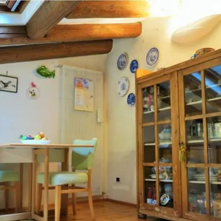 Casa Indipendente Con Cortile Privato In Centro Apartman *